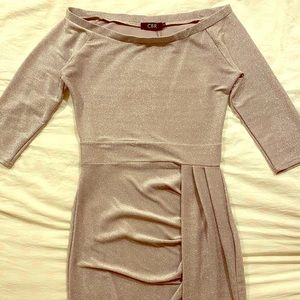 Sparkly, stretchy rose gold gown